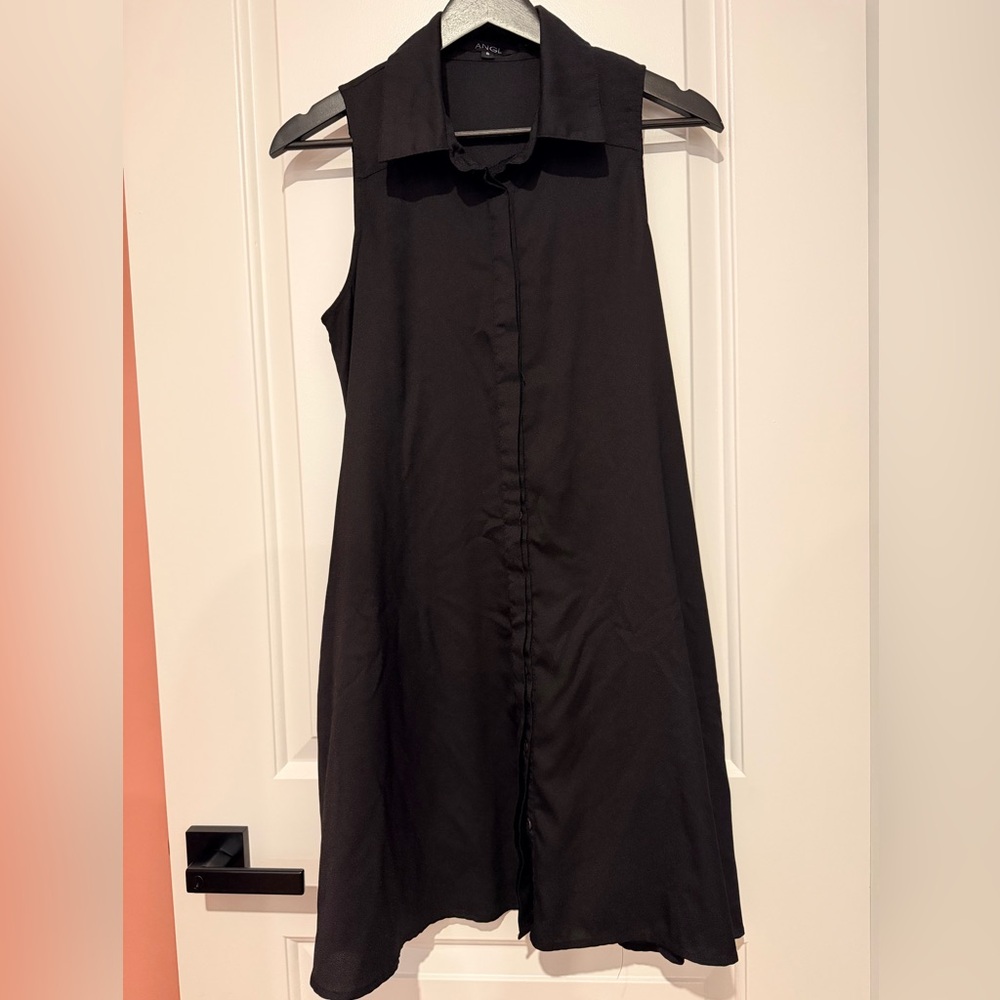 Sleeveless Black Shirt Dress
